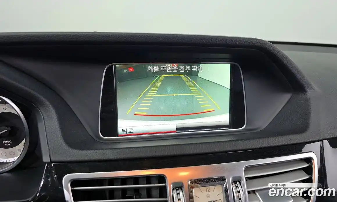 Mercedes-Benz E-Class 2014 3.5 Автомат в Москве № 161599, фото 15