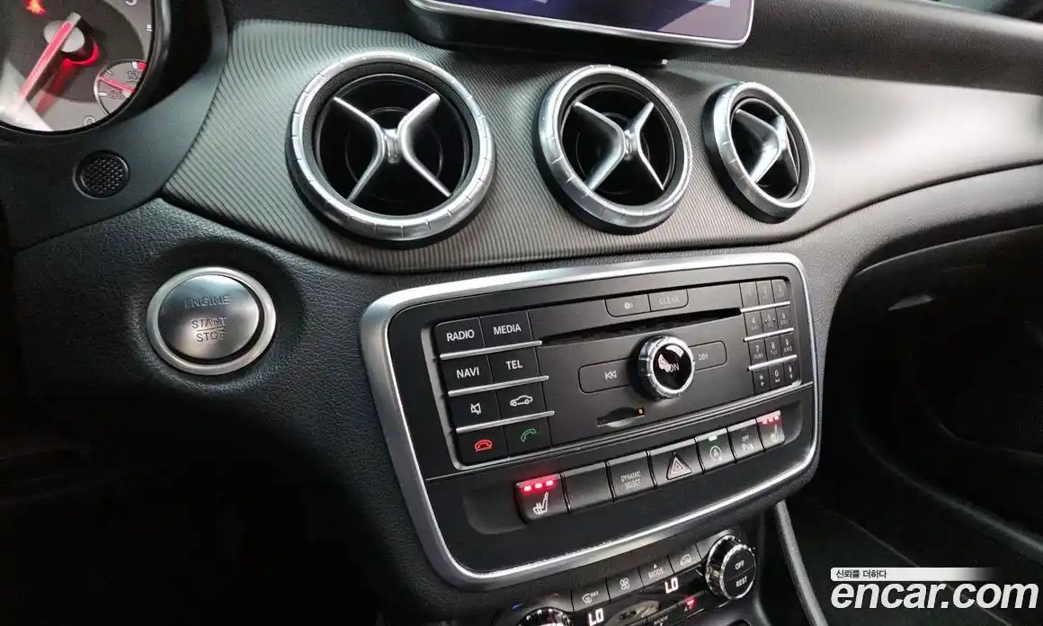 Mercedes-Benz CLA-Class 2016 2.1 Автомат в Москве № 161761, фото 6