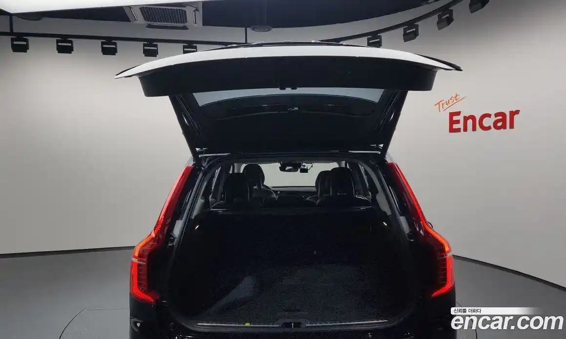 Volvo XC90 2017 2.0 Автомат в Москве № 164641, фото 18