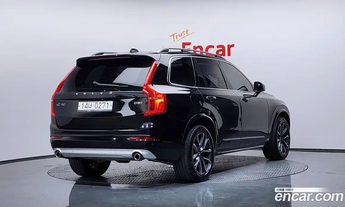 Volvo XC90 2017 2.0 Автомат в Москве № 164641, фото 3