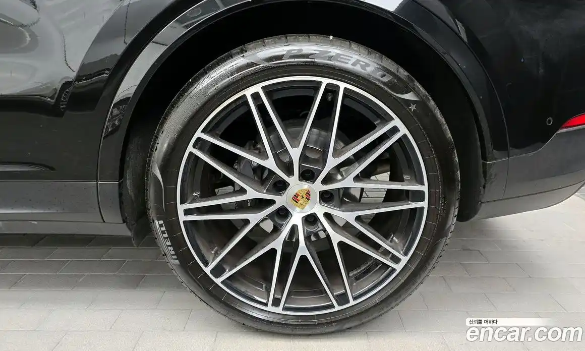 Porsche Cayenne 2024 3.0 Автомат в Москве № 165252, фото 5