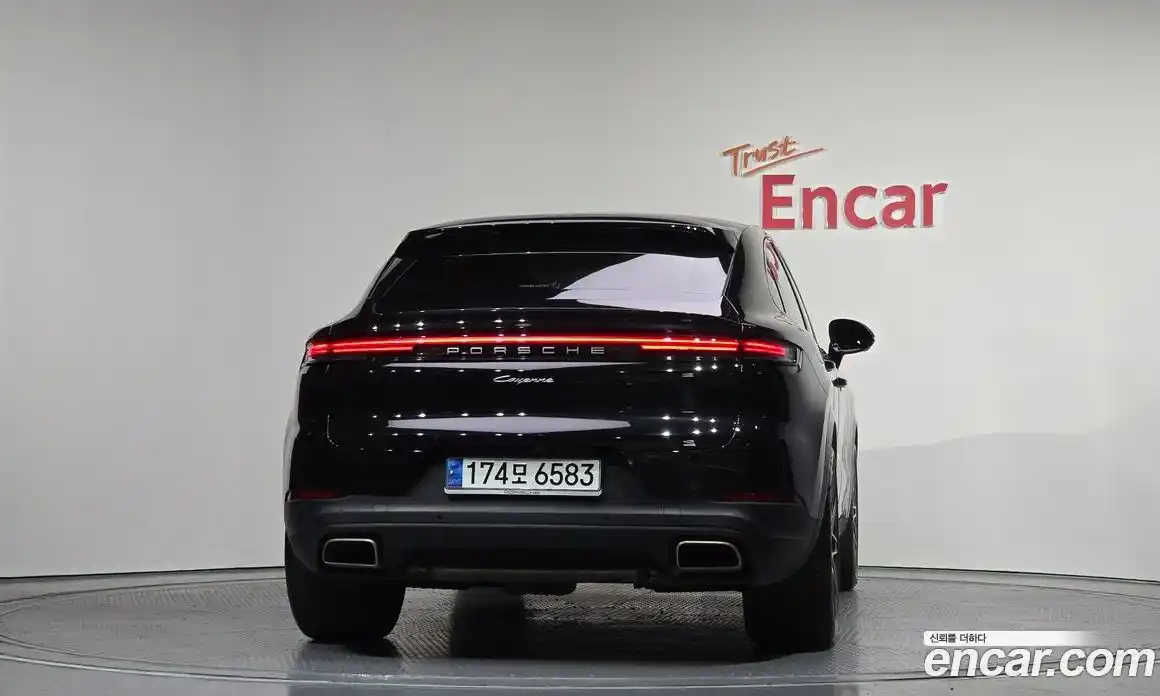 Porsche Cayenne 2024 3.0 Автомат в Москве № 165252, фото 10