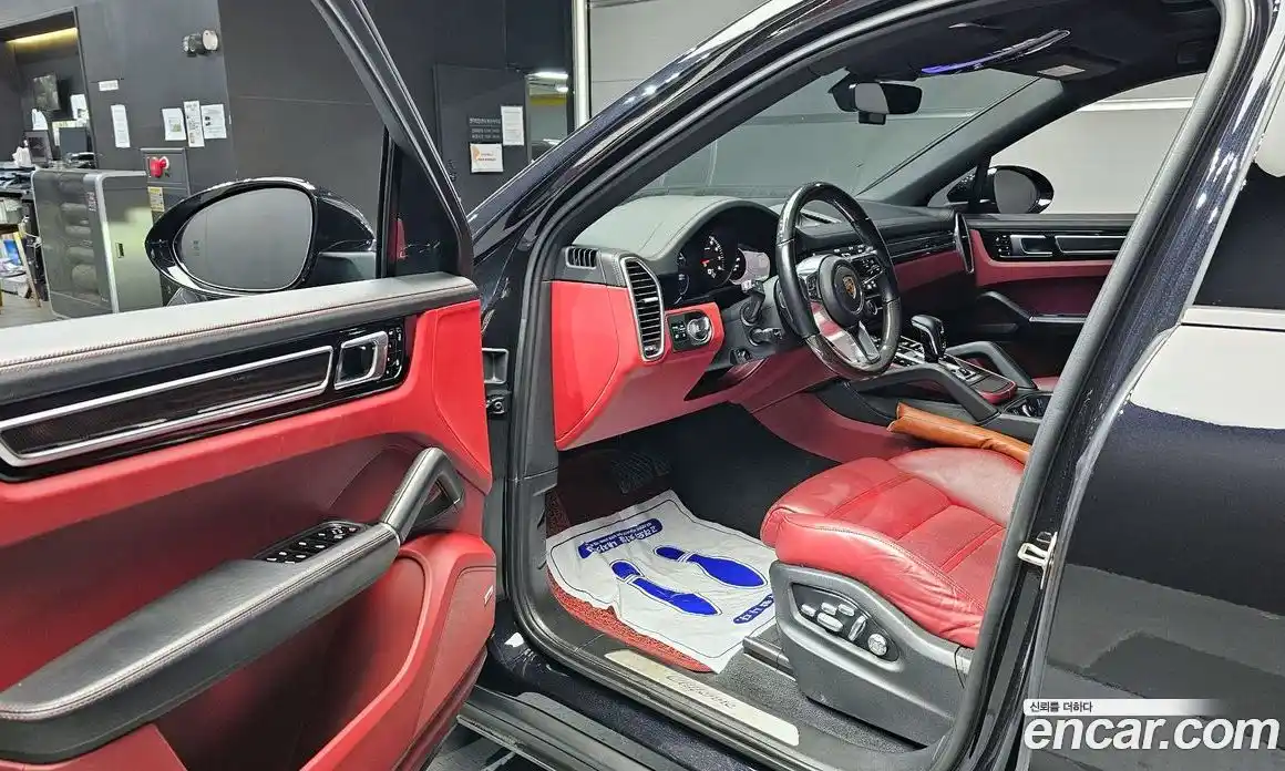 Porsche Cayenne 2021 3.0 Автомат в Москве № 165378, фото 11