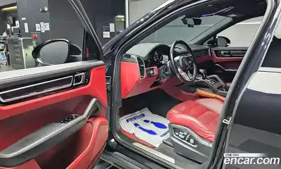 Porsche Cayenne 2021 3.0 Автомат в Москве № 165378, миниатюра 11