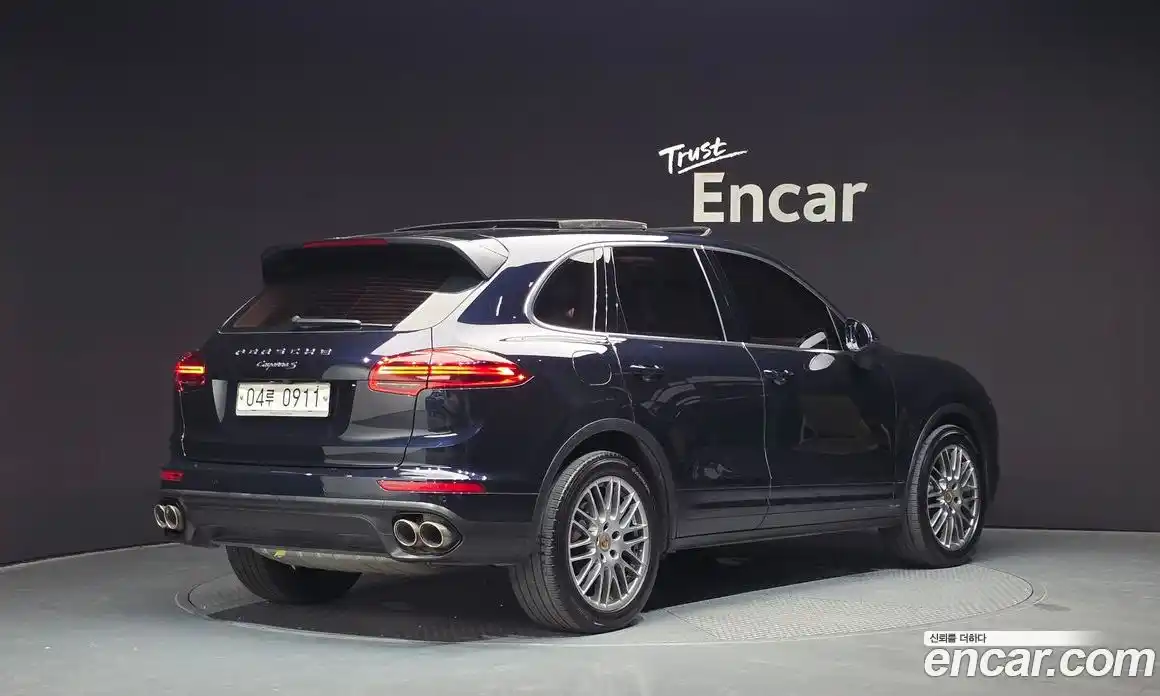 Porsche Cayenne 2015 4.1 Автомат в Москве № 165657, фото 18