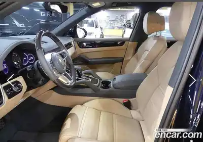 Porsche Cayenne 2021 3.0 Автомат в Москве № 165820, миниатюра 3