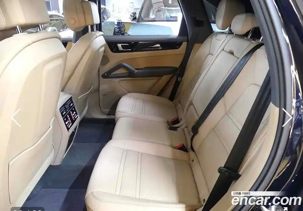 Porsche Cayenne 2021 3.0 Автомат в Москве № 165820, фото 5