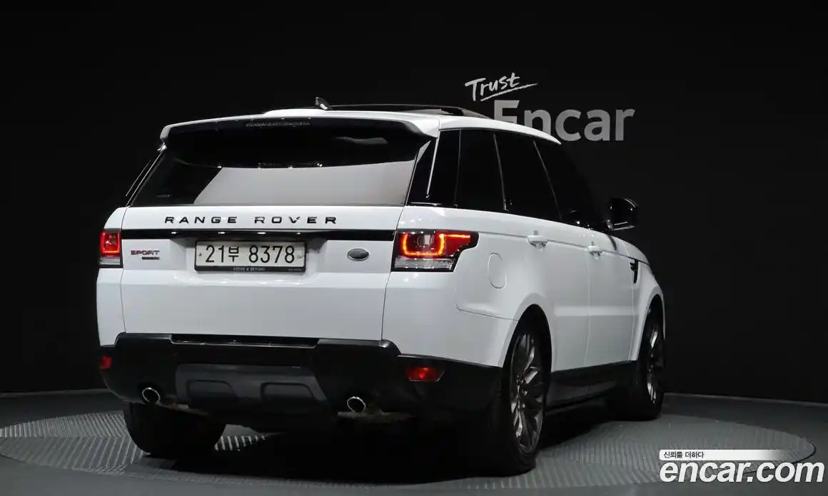 Land Rover Range-Rover Sport 2017 3.0 Автомат в Москве № 166345, фото 12
