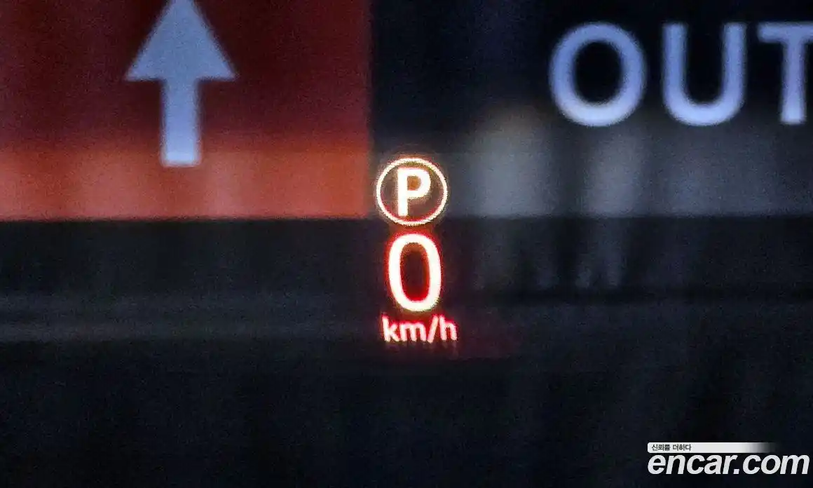 Land Rover Range-Rover Sport 2017 3.0 Автомат в Москве № 166345, фото 15