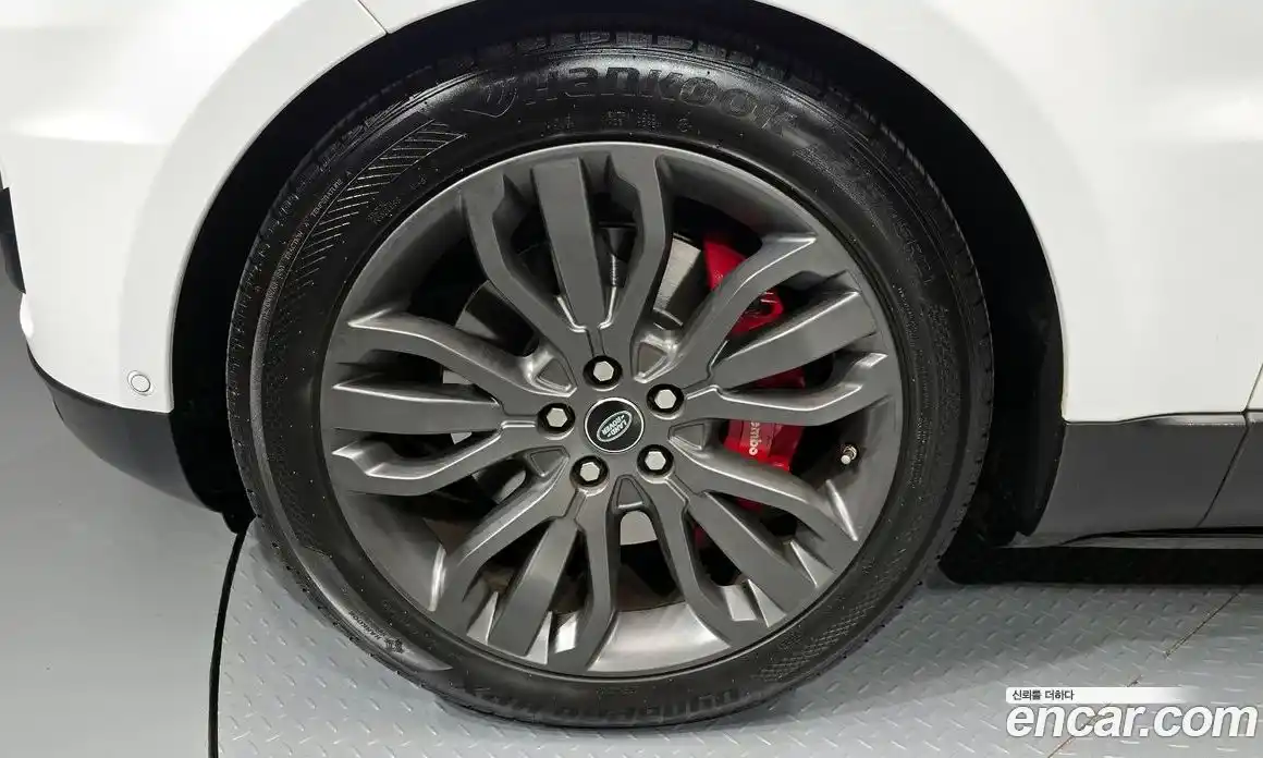 Land Rover Range-Rover Sport 2017 3.0 Автомат в Москве № 166345, фото 2