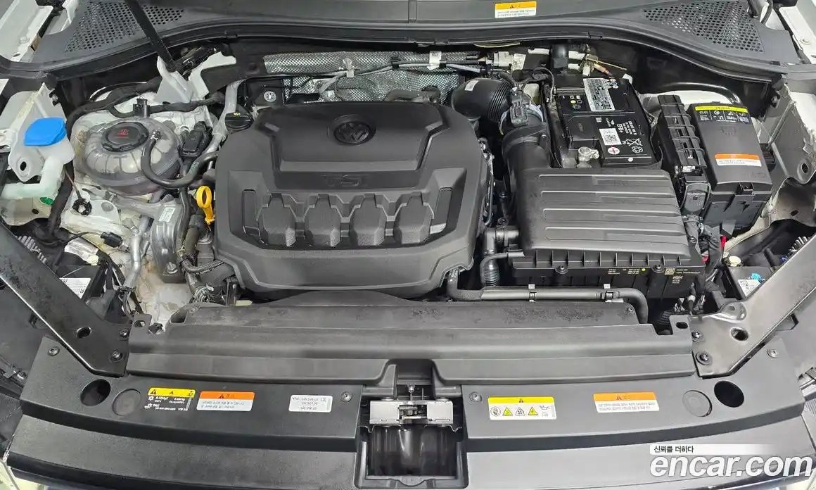 Volkswagen Tiguan 2023 2.0 Автомат в Москве № 168478, фото 18