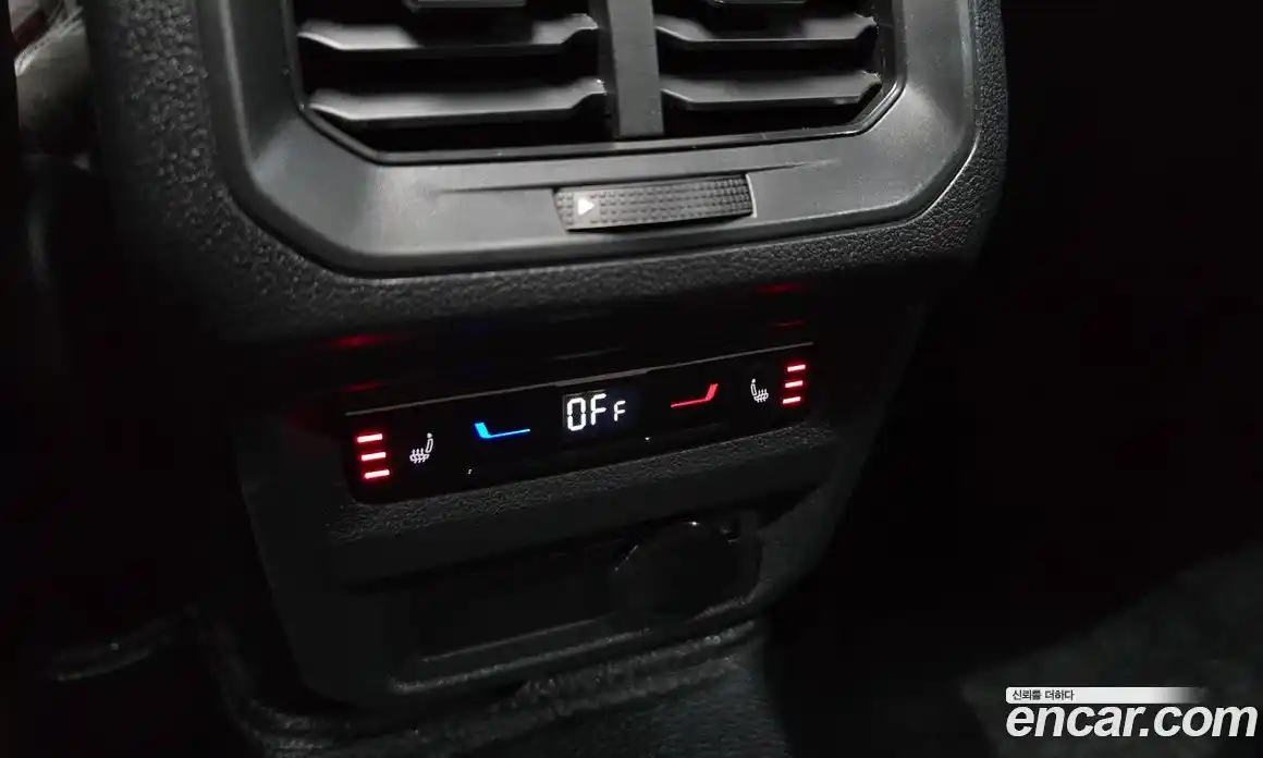 Volkswagen Tiguan 2023 2.0 Автомат в Москве № 168478, фото 6