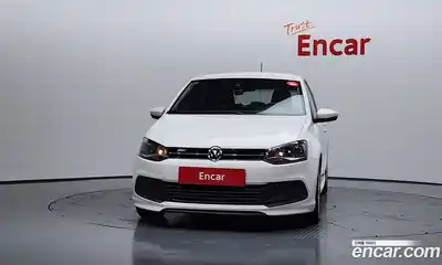 Volkswagen Polo 2014 1.6 Автомат в Москве № 168963, миниатюра 6