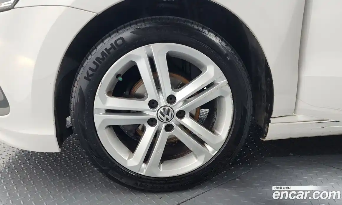 Volkswagen Polo 2014 1.6 Автомат в Москве № 168963, фото 8