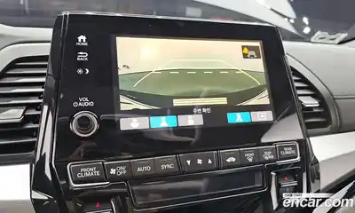 Honda Odyssey 2018 3.5 Автомат в Москве № 170597, миниатюра 11