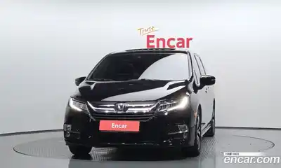 Honda Odyssey 2018 3.5 Автомат в Москве № 170597, миниатюра 4