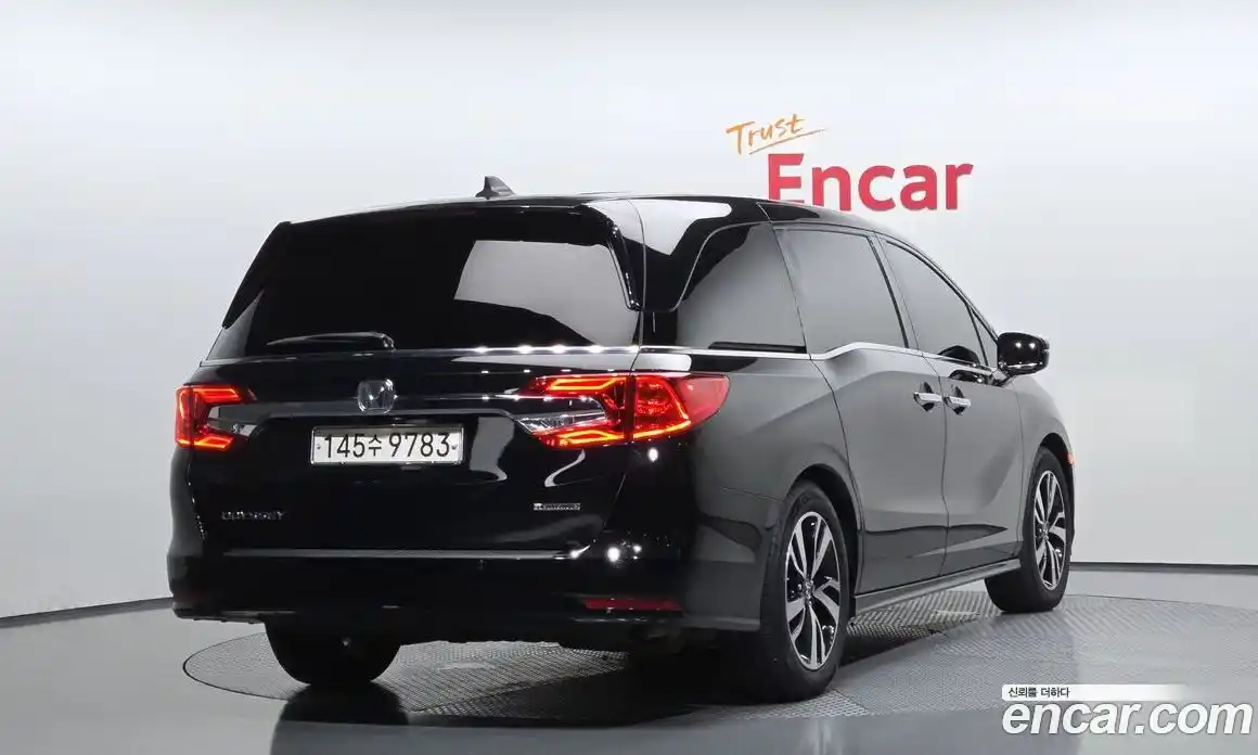 Honda Odyssey 2018 3.5 Автомат в Москве № 170597, фото 8