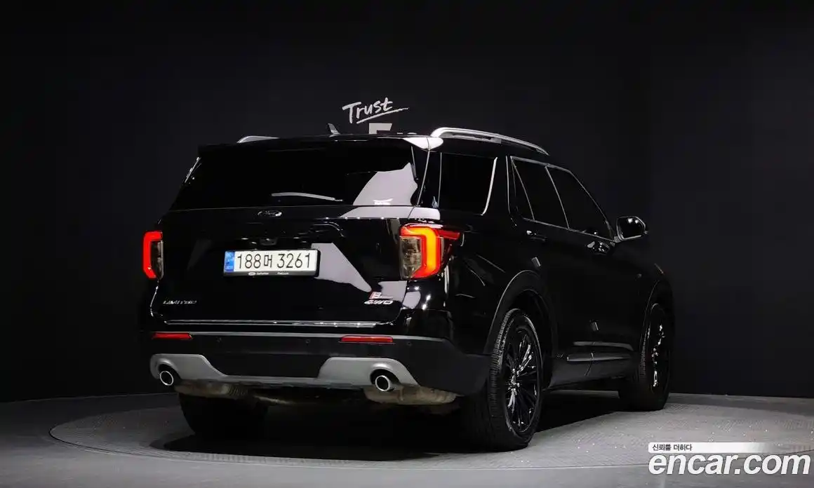 Ford Explorer 2022 2.3 Автомат в Москве № 170891, фото 1