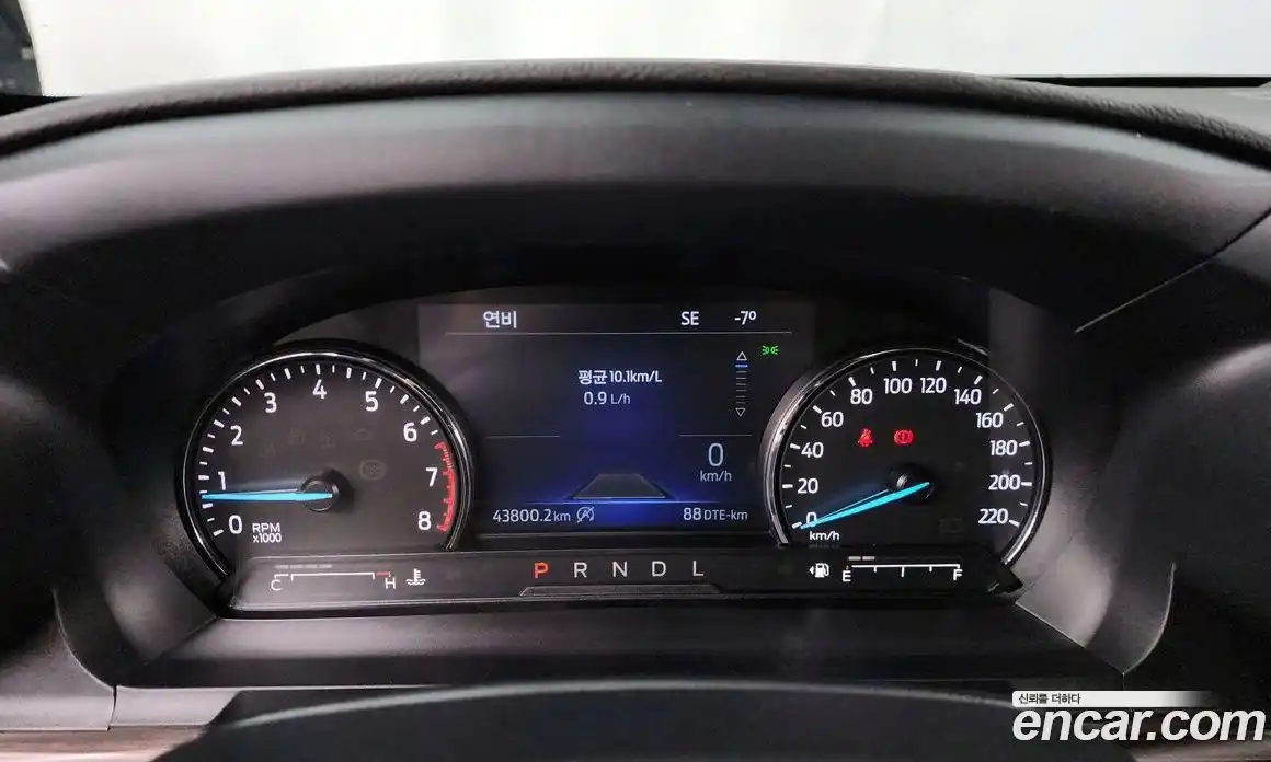 Ford Explorer 2022 2.3 Автомат в Москве № 170891, фото 19