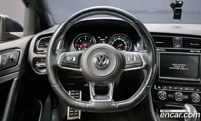 Volkswagen Golf 2016 2.0 Автомат в Москве № 171130, миниатюра 7