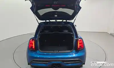 Mini Cooper 2022 2.0 Автомат в Москве № 171317, миниатюра 6
