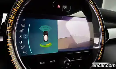 Mini Cooper 2022 2.0 Автомат в Москве № 171317, миниатюра 9