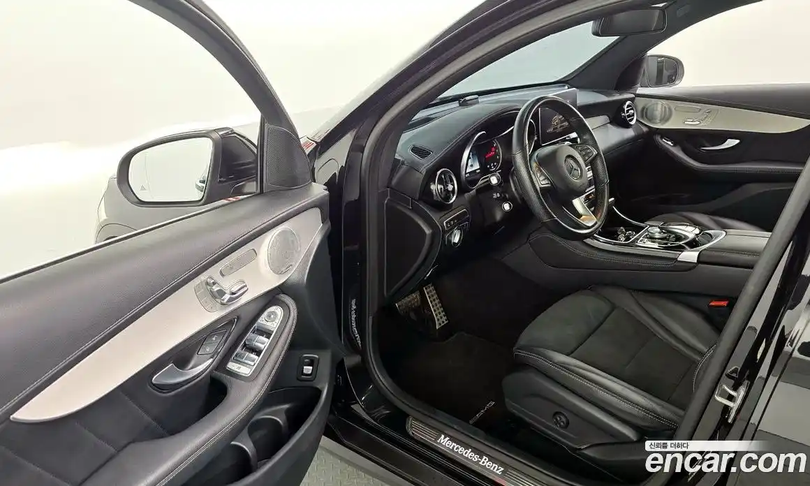 Mercedes-Benz GLC-Class 2019 2.0 Автомат в Москве № 171833, фото 11