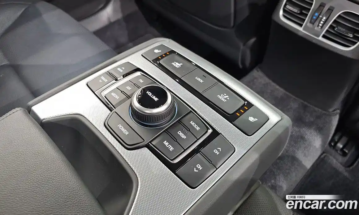 Genesis G80 2018 3.3 Автомат в Москве № 17283, фото 19