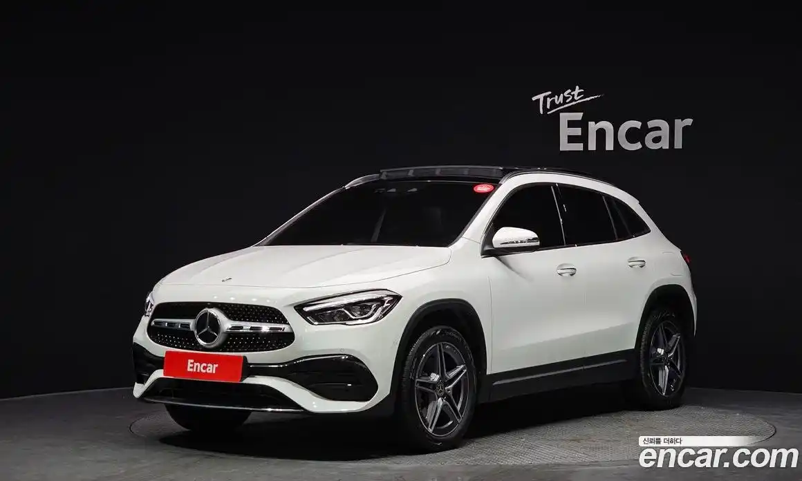 Mercedes-Benz GLA-Class 2023 2.0 Автомат в Москве № 172999, фото 19