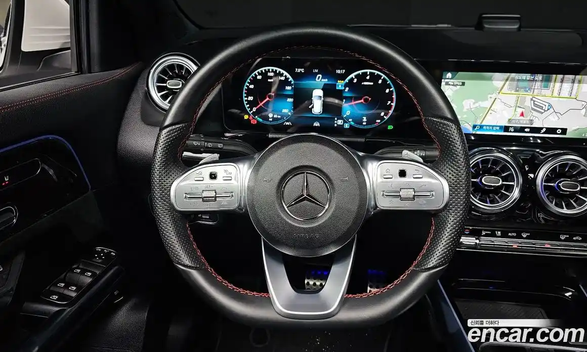 Mercedes-Benz GLA-Class 2023 2.0 Автомат в Москве № 172999, фото 5