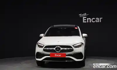 Mercedes-Benz GLA-Class 2023 2.0 Автомат в Москве № 172999, миниатюра 10