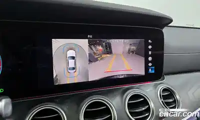 Mercedes-Benz E-Class, 2023