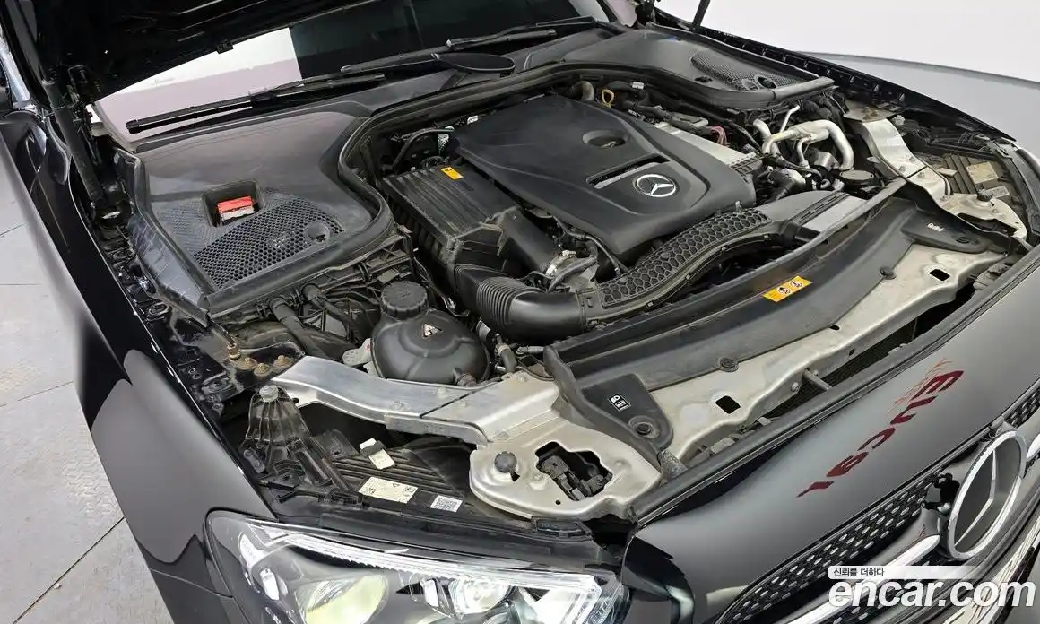 Mercedes-Benz E-Class 2023 2.0 Автомат в Москве № 179007, фото 19