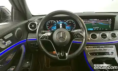 Mercedes-Benz E-Class 2023 2.0 Автомат в Москве № 179007, миниатюра 8