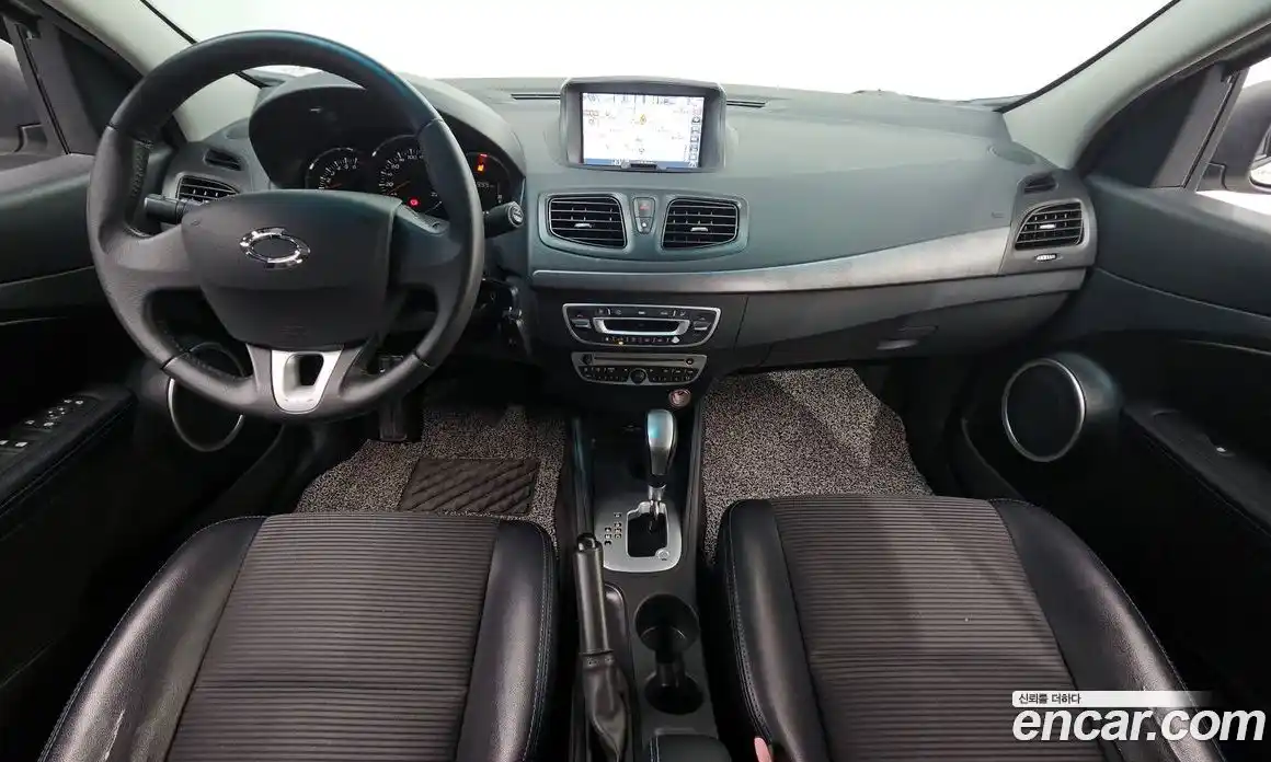 Renault SM3 2012 1.6 Автомат в Москве № 182759, фото 16