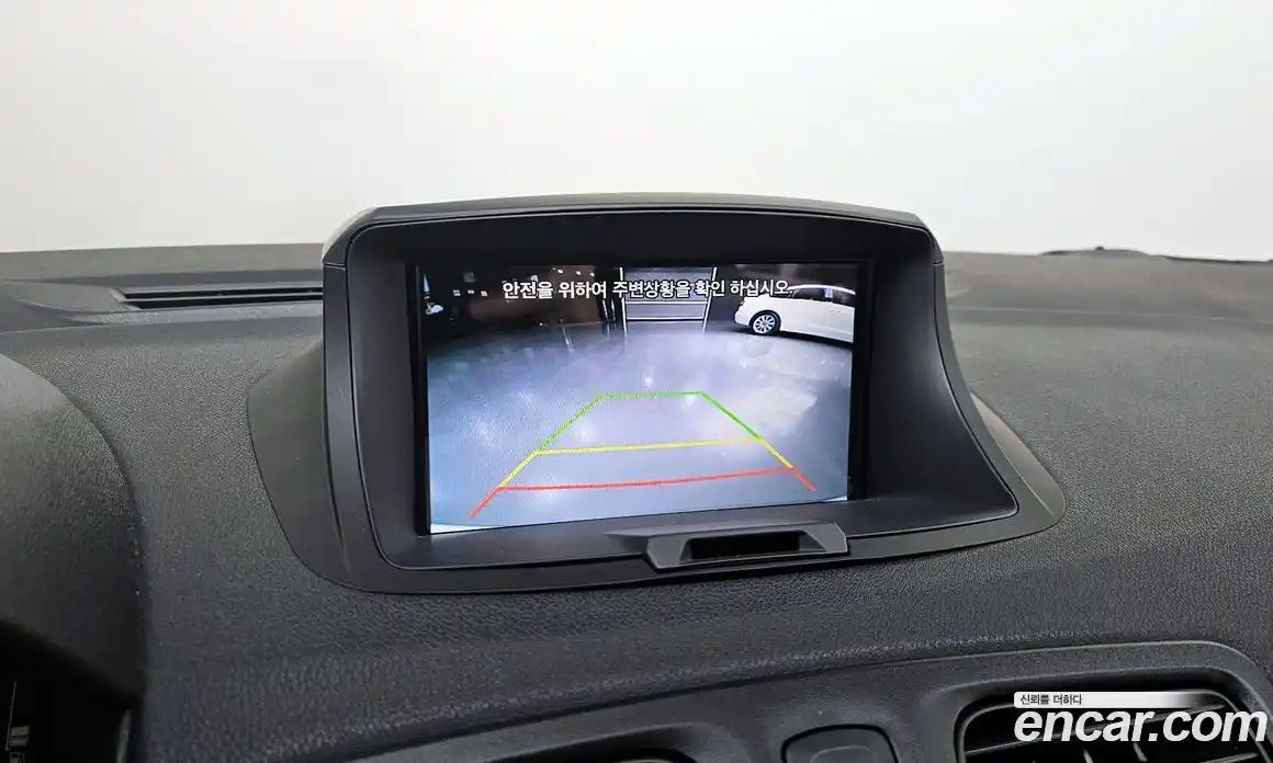 Renault SM3 2012 1.6 Автомат в Москве № 182759, фото 17