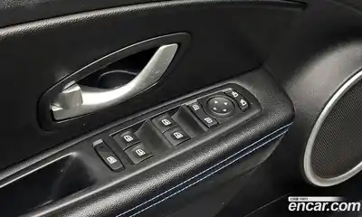 Renault SM3 2012 1.6 Автомат в Москве № 182759, миниатюра 3