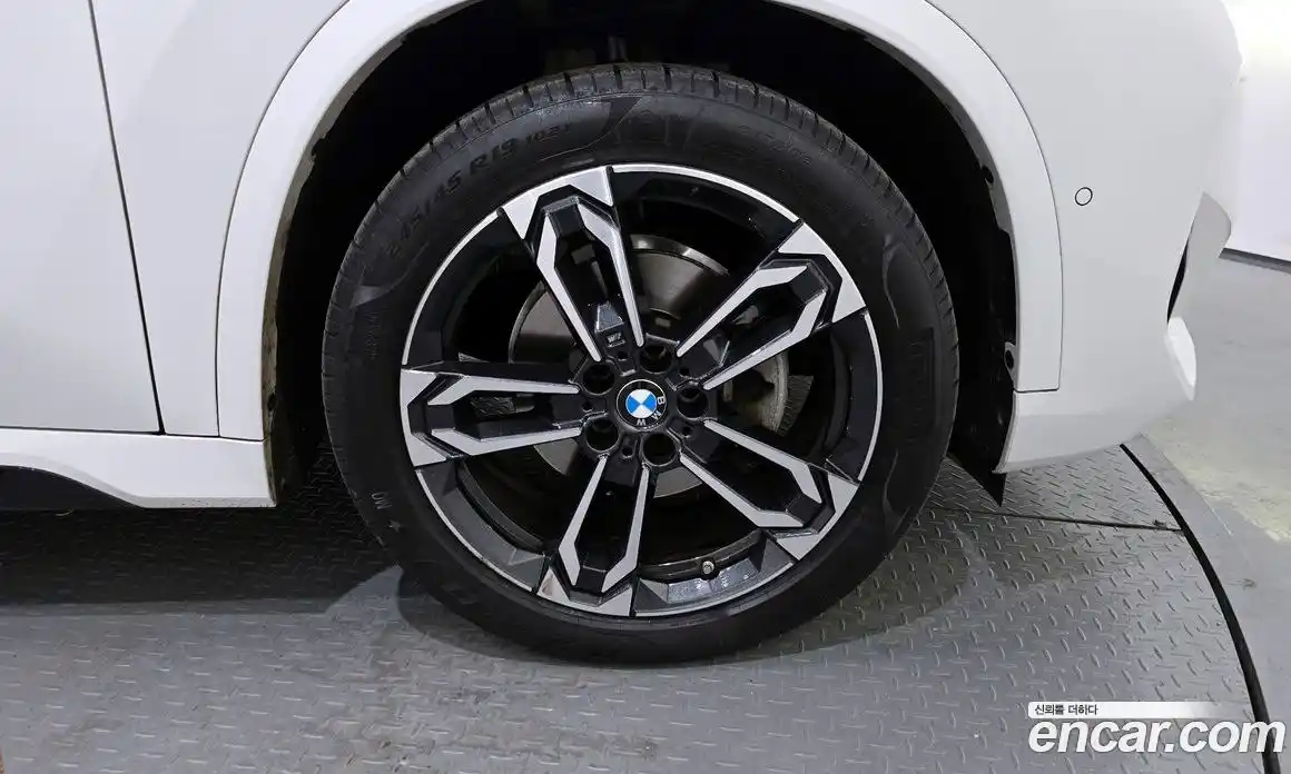 BMW X1 2024 2.0 Автомат в Москве № 187176, фото 18