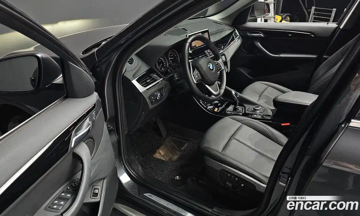 BMW X1 2022 2.0 Автомат в Москве № 188965, фото 13