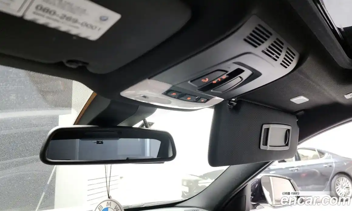 BMW 3-Series 2018 2.0 Автомат в Москве № 192994, фото 17