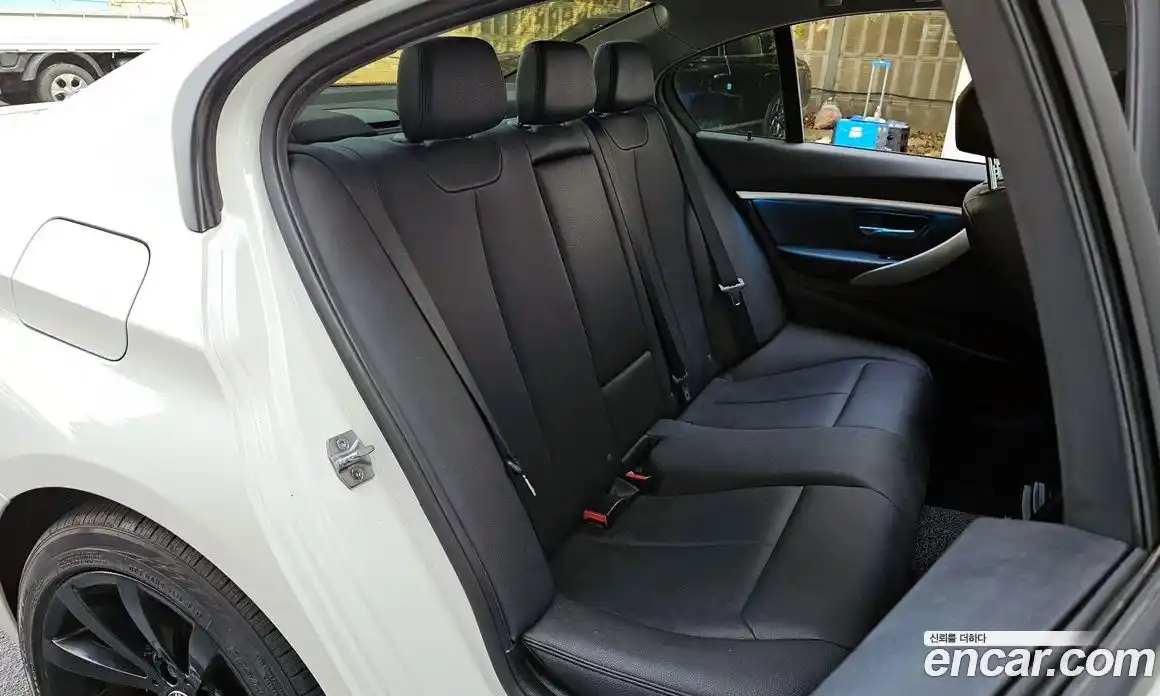 BMW 3-Series 2015 2.0 Автомат в Москве № 193101, фото 10