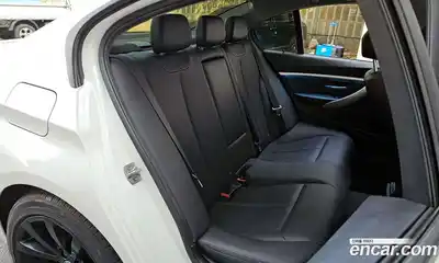 BMW 3-Series 2015 2.0 Автомат в Москве № 193101, миниатюра 10