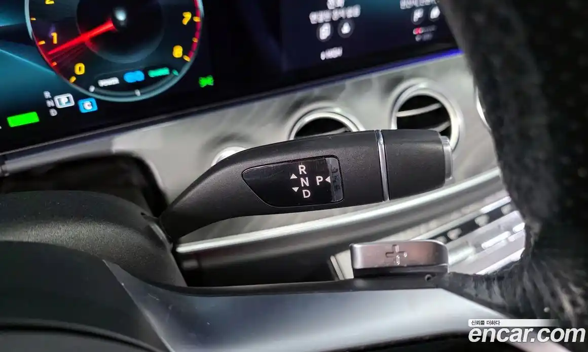 Mercedes-Benz E-Class 2021 2.0 Автомат в Москве № 193839, фото 14