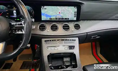 Mercedes-Benz E-Class 2021 2.0 Автомат в Москве № 193839, миниатюра 10