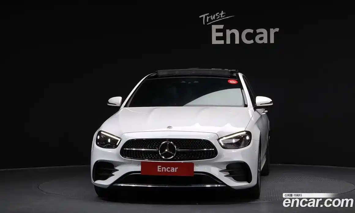 Mercedes-Benz E-Class 2022 2.0 Автомат в Москве № 194427, фото 16