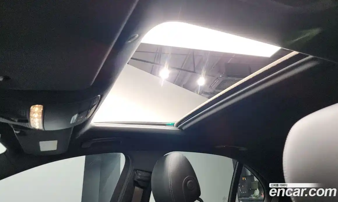 Mercedes-Benz E-Class 2022 1.9 Автомат в Москве № 194481, фото 19