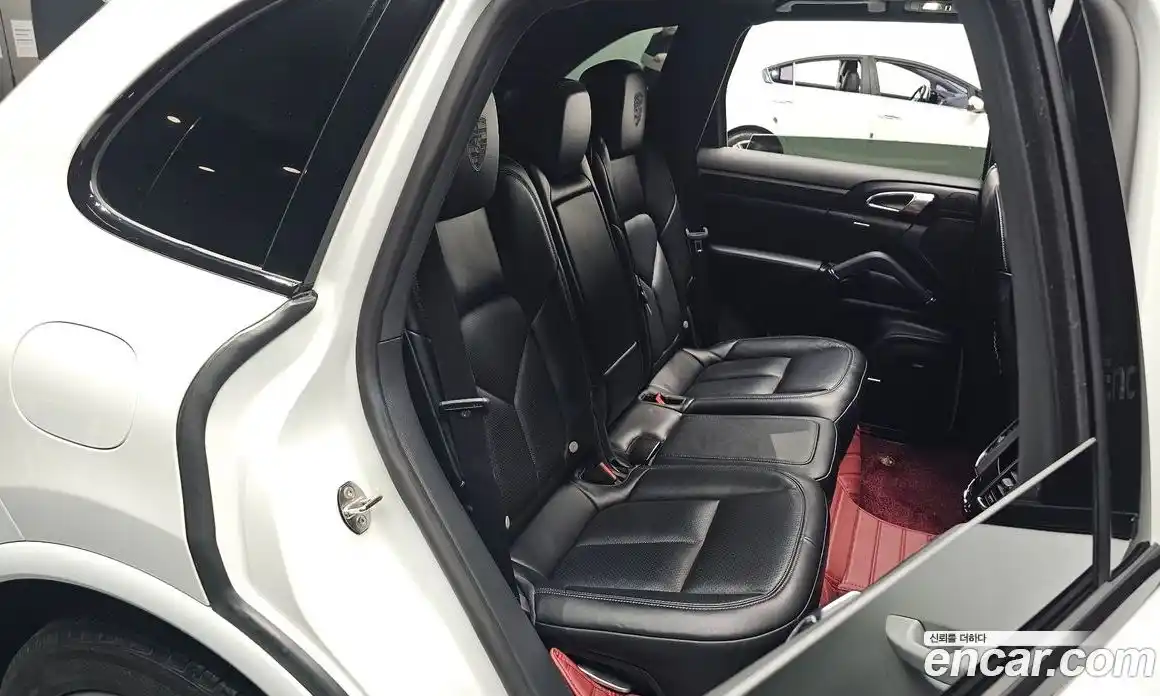 Porsche Cayenne 2017 3.0 Автомат в Москве № 197553, фото 6