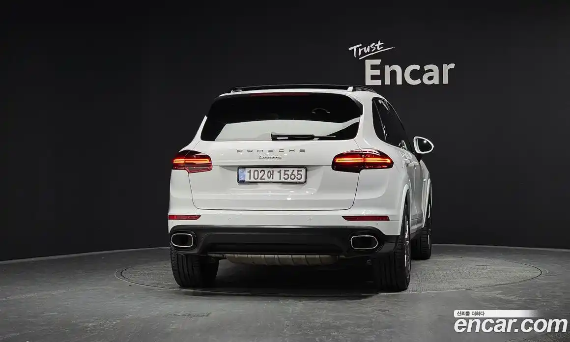 Porsche Cayenne 2017 3.0 Автомат в Москве № 197553, фото 9