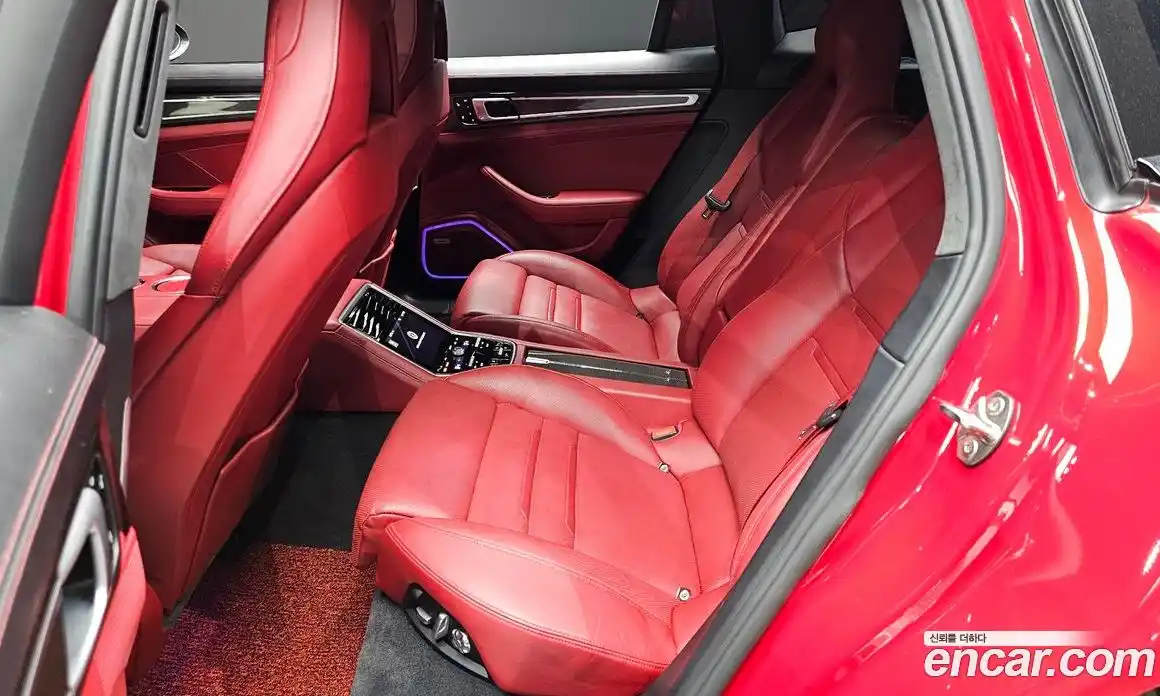 Porsche Panamera 2018 3.0 Автомат в Москве № 197625, фото 18