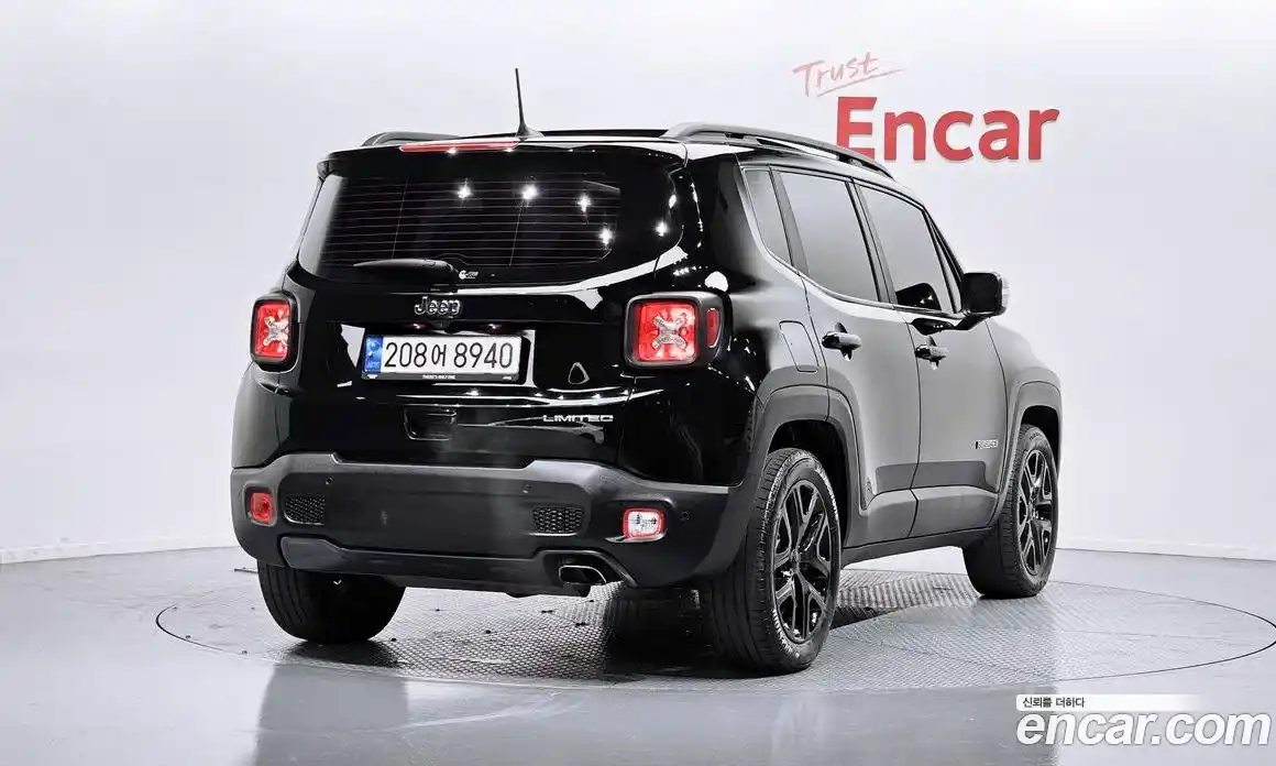 Jeep Renegade 2022 1.3 Автомат в Москве № 199480, фото 20